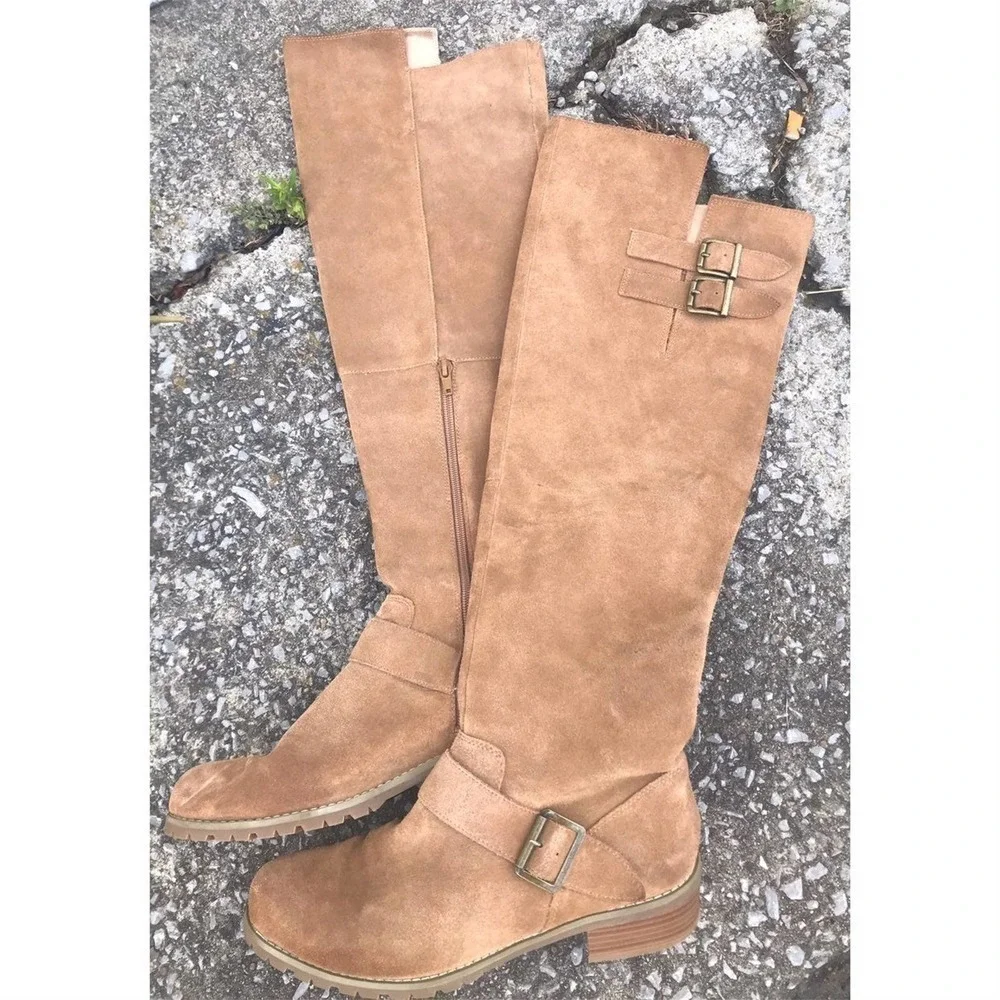 Sole Society suede over the knee,SZ9.  #016